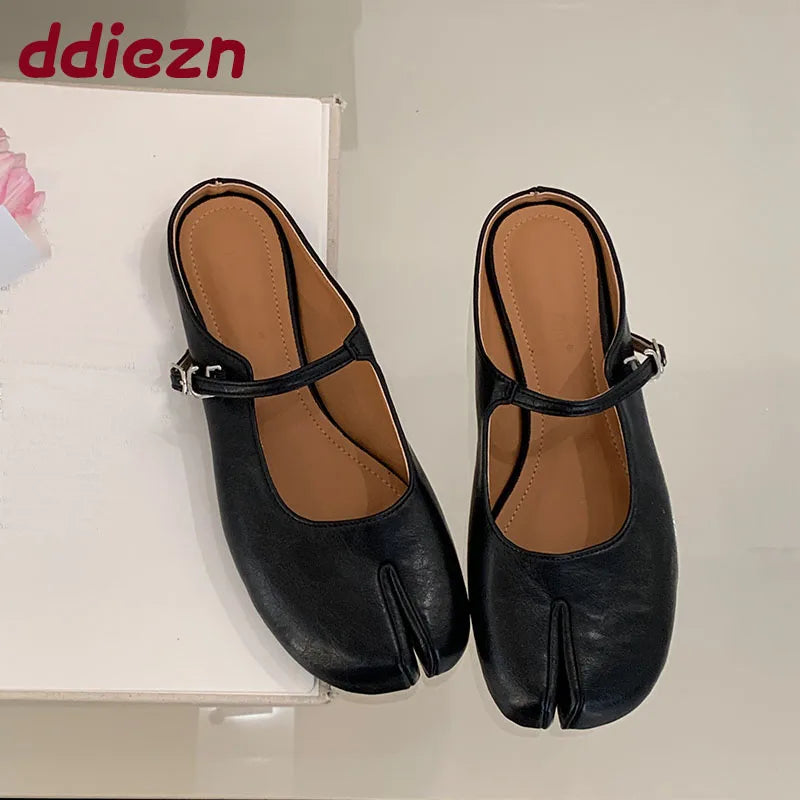 Fashion Buckle Strap Shallow Women Mary Janes Flats Shoes Strange Toe Footwear Soft Ladies Flats Lolita Shoes Female Slides